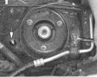  Снятие и установка верхних рычагов передней подвески (модели Galant   1994 - 1998 г.г. вып.) Mitsubishi Galant