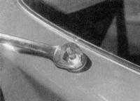  Снятие и установка мотора стеклоочистителя заднего стекла Renault Megane