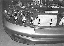  Передний бампер Subaru Legacy
